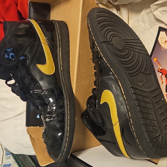 Jordan retro 1s - Picture 6 of 8